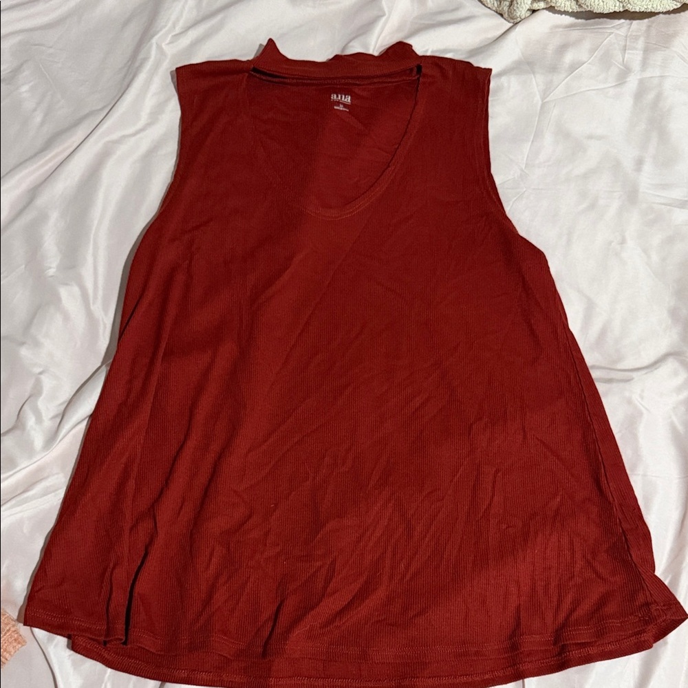A.N.A Women's Sleeveless Burgundy tank Top